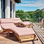 In By Interhome *